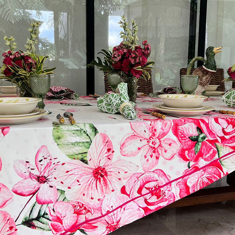 Mantel Blossom