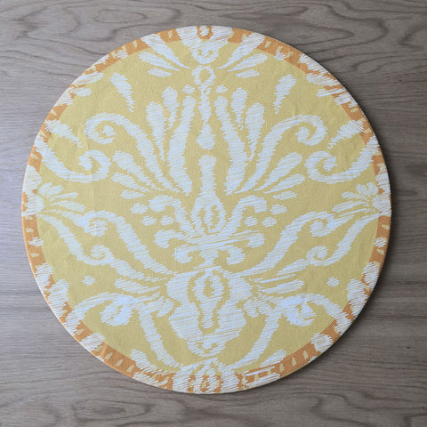 Forro poliéster Ikat amarillo