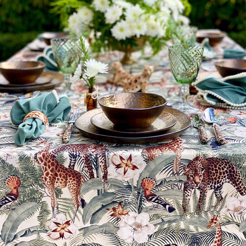 Mantel Safari