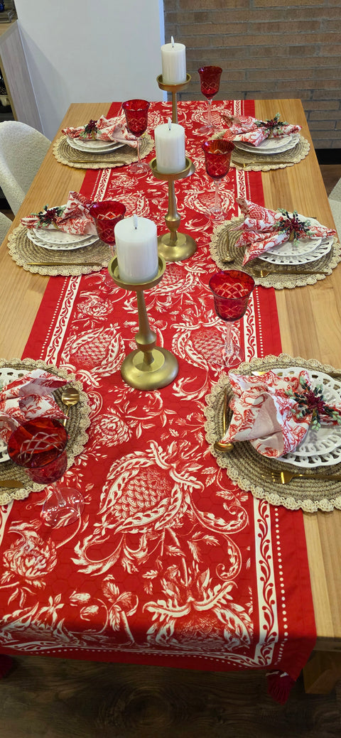 Camino de mesa Carmesí