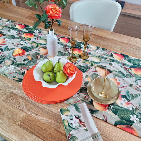 Camino de mesa Peras