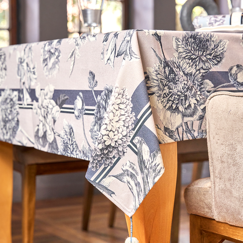 Mantel Fleurie